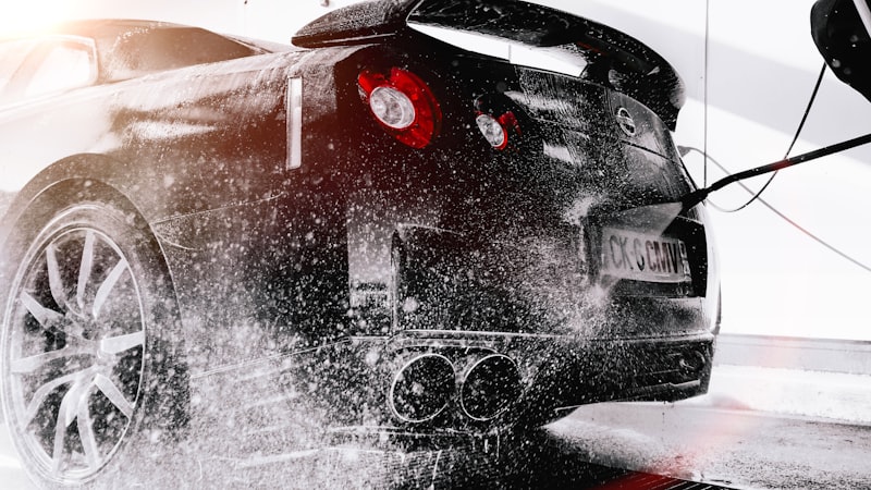 Curs practic în atelierul Nova Detailing School